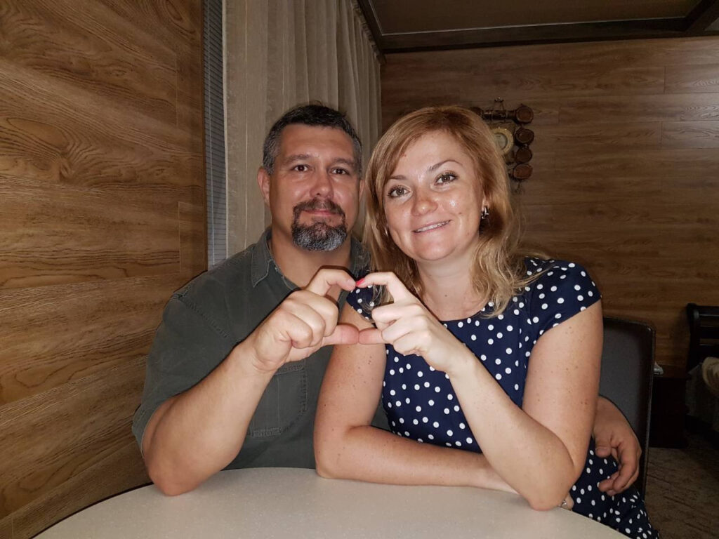 James (The USA) – Svetlana (Ukraine)